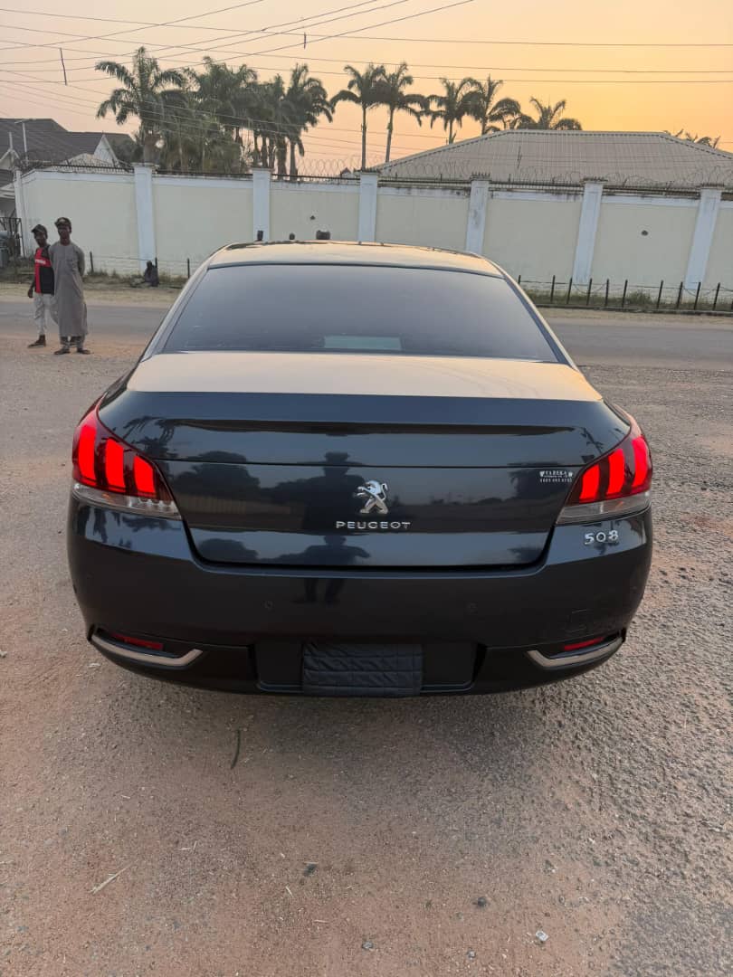Peugeot 508 - image 1